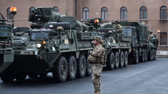 Americký konvoj, jedoucí ze cvičení v Pobaltí na základnu v bavorském Vilsecku, byl v Česku od neděle 29. března.