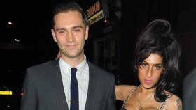 Reg Traviss a Amy Winehouse chystali na příští rok svatbu!