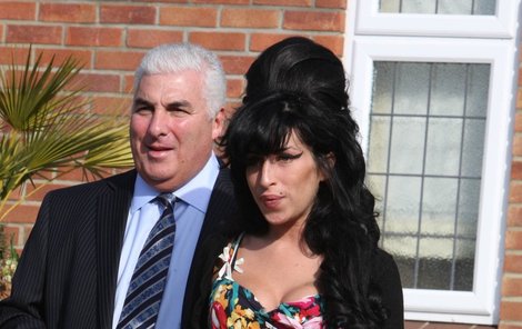 Amy Winehouse s otcem Mitchem.