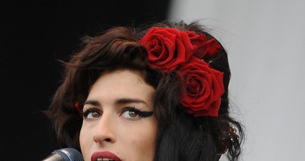 Amy Winehouse navštívil den před smrtí doktor