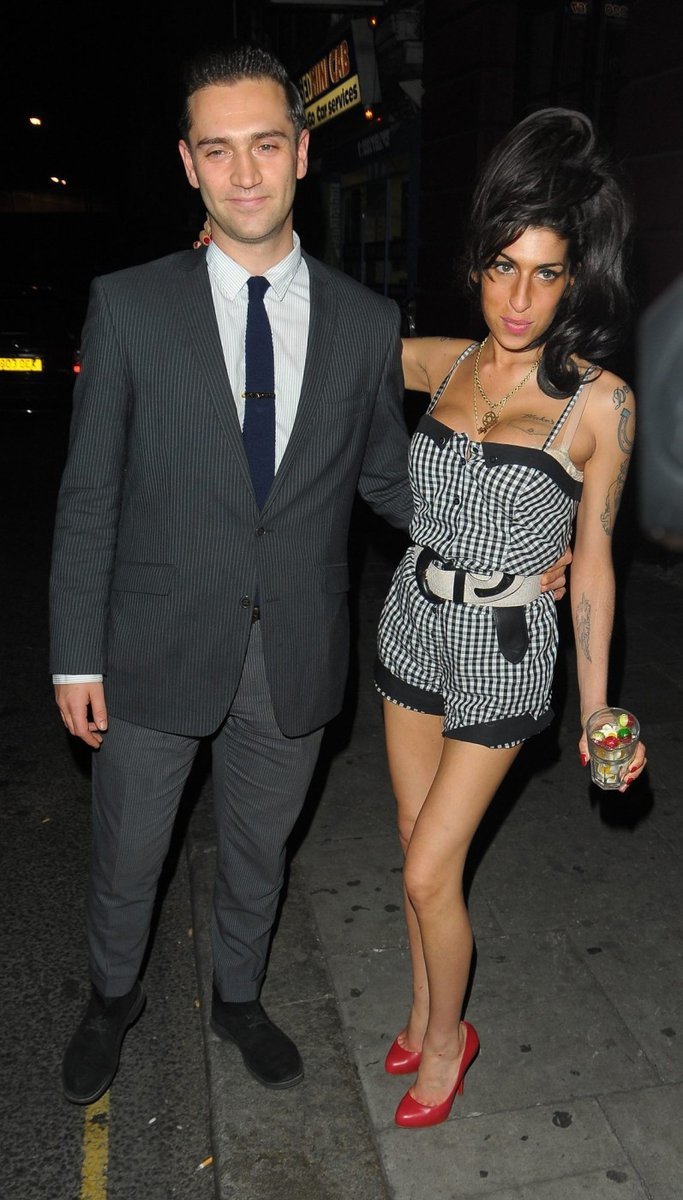 Reg Traviss a Amy Winehouse