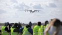 14. dubna: první komerční zakázka  pro An-225 po modernizaci - ve Varšavě letadlo vyhlížela řada reportérů.