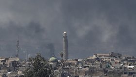 Minaret irácké mešity an-Núrí v Mosulu