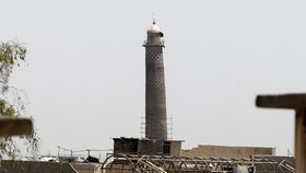 Minaret irácké mešity an-Núrí v Mosulu