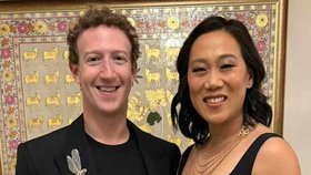 Zakladatel Facebooku Mark Zuckerberg s manželkou Priscillaou Chanovou.