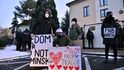 Demonstrace aktivistů z Food Not Bombs před běloruskou ambasádou