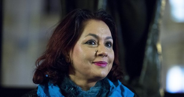 Anda-Louise Bogza Anda-Louise Bogza