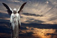 Andělský horoskop: Kdo nad vámi drží ochranná křídla?