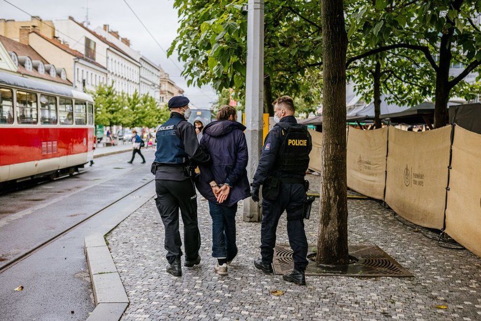 Okolí Anděla nyní hlídá speciální policejní tým. Snaží se bojovat s místní drogovou kriminalitou