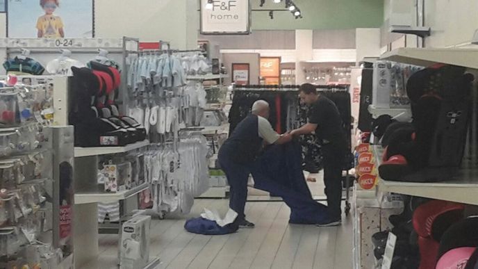 V nákupním centru na Andělu zabila při potyčce jedne žena druhou