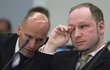 Slzy masového vraha Anderse Breivika.