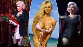 Pamela Andersonová (54) boduje na Broadwayi! V paruce a černém body je k nepoznání