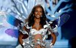 Jasmine Tookes (24): Víc než 14 let trénovala gymnastiku a hrála i volejbal, na molu tedy bude asi rodilá Američanka pěkně mrštná.