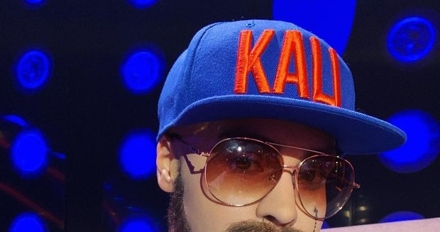 Andrea Kalousová v Tvojí tváři jako rapper Kali