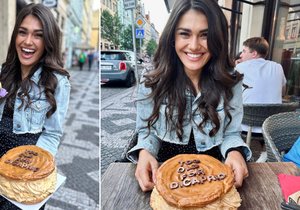 Andrea Kalousová dostala k narozeninám vtipný dortík.