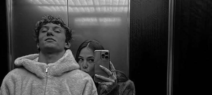 Eliška hasila problém s oblečením.