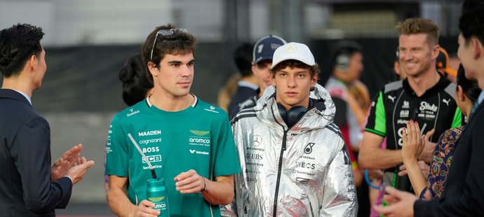 Kimi po návratu z teplých krajin neměl k dispozici teplé oblečení a vše musela zachraňovat jeho česká partnerka.