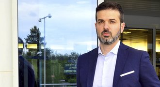 Italský kouč Stramaccioni je v Praze! Brzy podepíše smlouvu se Spartou