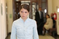 Soudce snížil trest matce vražedkyni: Je nám jí líto, vysvětlil