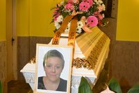 Babička našla Andrejku (†23) mrtvou: Na pohřbu se s ní loučil Gott! Její srdce nehasne...
