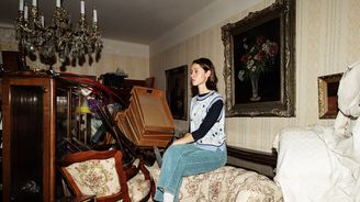 Proč nezvládáme dát věcem sbohem? Divadelní festival zkoumá fenomén závislostí a hromadění Proč nezvládáme dát věcem sbohem? Divadelní festival zkoumá fenomén závislostí a hromadění