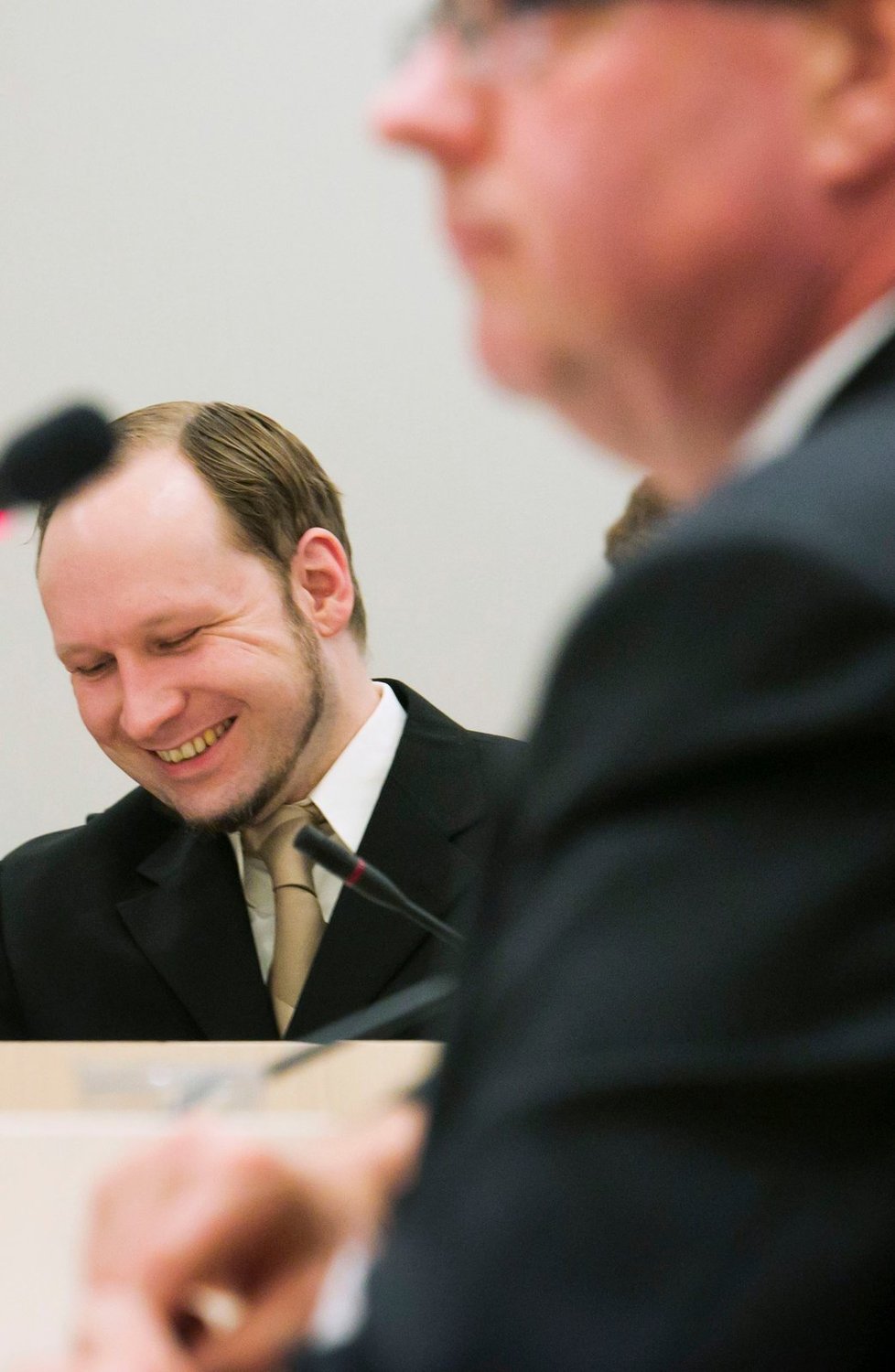 Breivik se u posudků psychiatrů na svou osobnost dobře bavil.