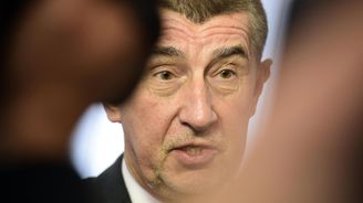 Glosa Marka Stoniše: Proč byl dnes Andrej Babiš při čtení svých novin hodně smutný