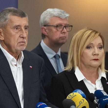 Schillerová chystá finanční StB. Babiš mezitím vyhazuje miliardy i úředníky Schillerová chystá finanční StB. Babiš mezitím vyhazuje miliardy i úředníky