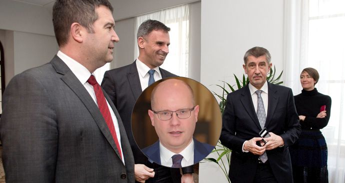 Andrej Babiš si pochvaluje jednání s novým vedením ČSSD (Hamáčkem a Zimolou), Sobotku opět zkritizoval