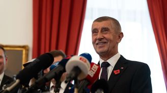 Jana Bendová: Jak jen to ten Babiš dělá, přijde k prostřenému stolu, ochočí si Okamuru. Rajchl ale číhá Jana Bendová: Jak jen to ten Babiš dělá, přijde k prostřenému stolu, ochočí si Okamuru. Rajchl ale číhá