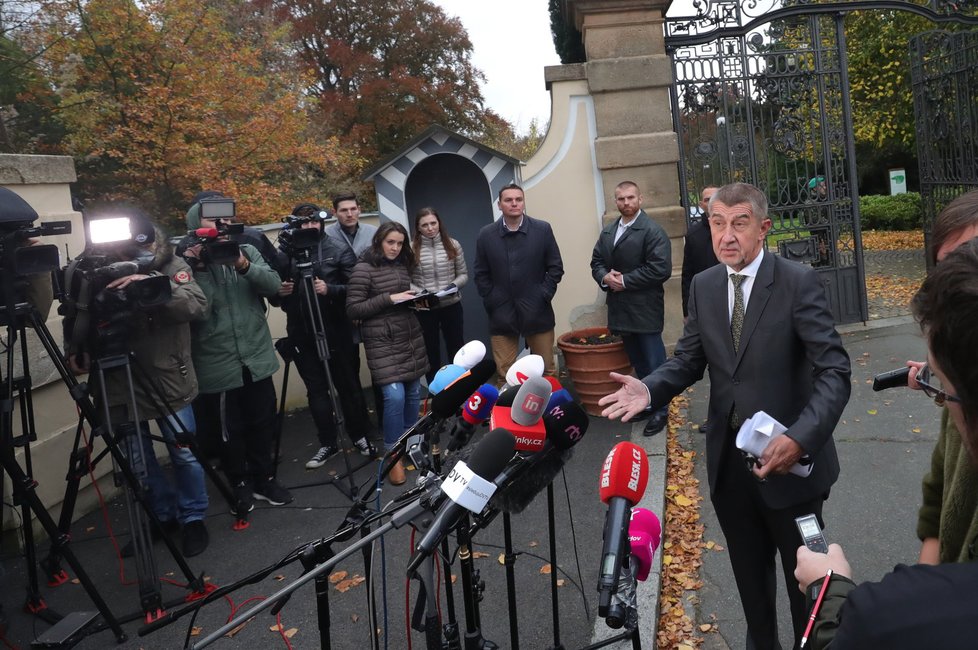 Andrej Babiš (ANO) na povolebních jednáních v Lánech