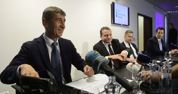 Andrej Babiš představil svou Radu ekonomických poradců