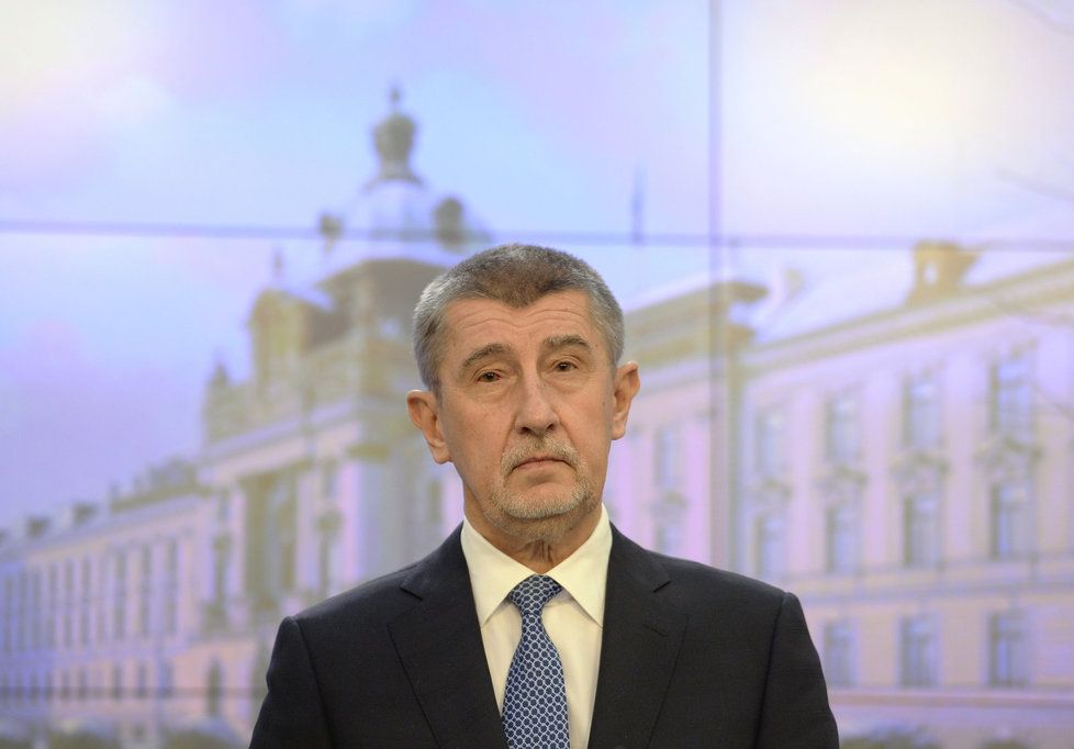 Premiér v demisi Andrej Babiš na tiskové konferenci po jednání vlády, která zasedala 14. února 2018 v Praze.