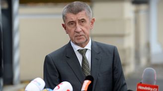 Babiš chce, aby církevní záležitosti spadaly pod ministerstvo financí