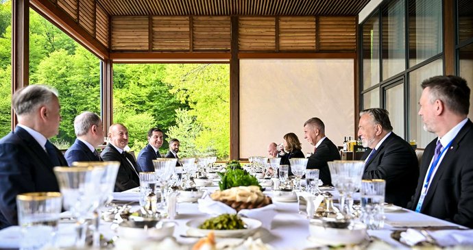 Andrej Babiš v Ázerbájdžánu: Přijal ho prezident Ilham Alijev (27.4.2026)