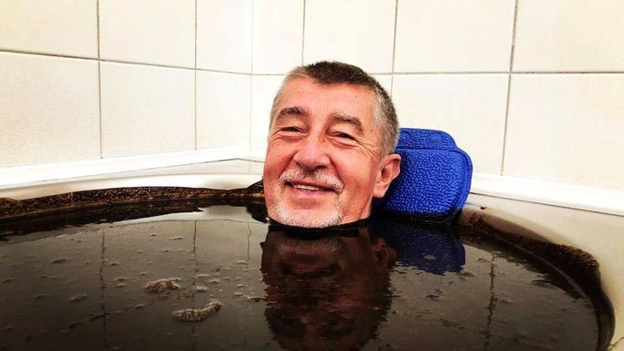 Babiš ve vaně