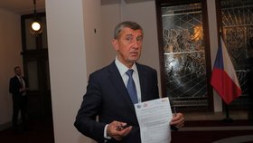 Premiér Andrej Babiš slíbil, že bude chtít, aby tentokrát i jeho poslanci podpořili přísnější tresty za týrání zvířat. (24. 2. 2020)