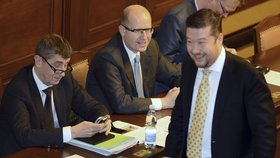 Andrej Babiš, Bohuslav Sobotka a Tomio Okamura ve Sněmovně