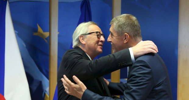 Juncker o Čapím hnízdě: Babišův případ prošetříme. A Zeman se změnil