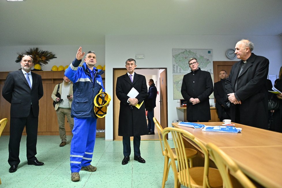 Premiér Andrej Babiš (ANO) na návštěvě nově otevřené výdejny Čepra (únor, 2020)