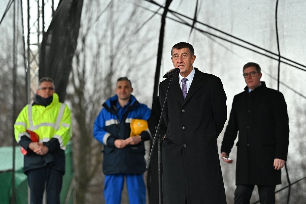 Premiér Andrej Babiš (ANO) na návštěvě nově otevřené výdejny Čepra (únor, 2020)