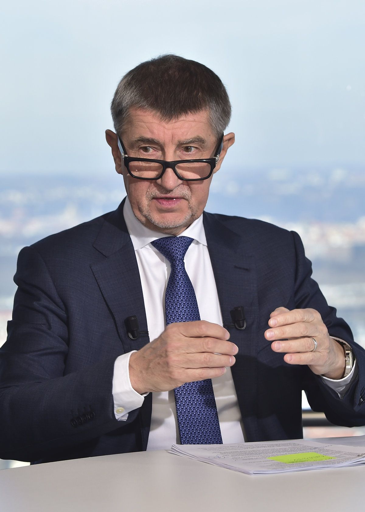 Babiš po více než roce opět zavítal do Otázek Václava Moravce (11.3.2018)