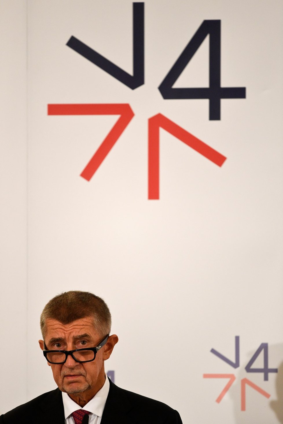 Český premiér Andrej Babiš vystoupil v Praze na tiskové konferenci po jednání premiérů zemí visegrádské skupiny s předsedy vlád zemí západní Balkánu (12. 9. 2019)