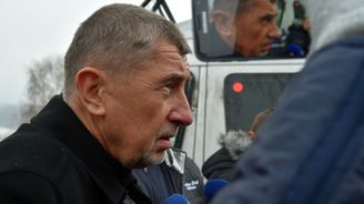 Andrej Babiš kvůli šíření koronaviru uvažuje o zákazu letů z Číny i vyslání speciálu pro české občany 