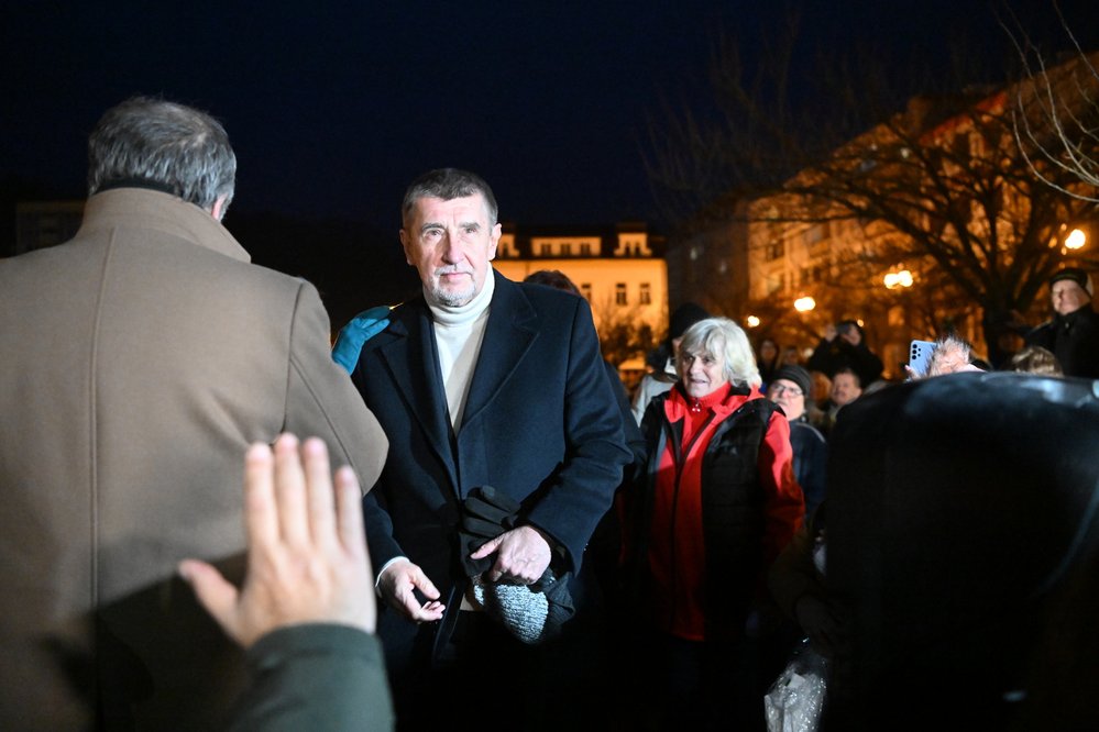 Andrej Babiš vyrazil s prezidentskou kampaní do Děčína.