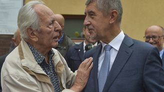 Vladimír Pikora: Politici uplácejí důchodce a ignorují, že u toho vypadají jak šašci
