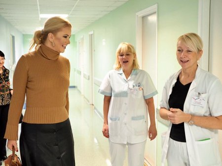 Monika Babišová v estonském Tallinu navštívila ženskou kliniku Centrální nemocnice (18.2.2020)