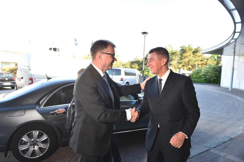 Český premiér v demisi Andrej Babiš (ANO) a jeho finský protějšek Juha Sipilä