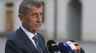 Babiš hovoří o spiknutí a politickém procesu proti němu, za své problémy si ale může sám