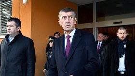 Andrej Babiš (ANO) doplnil Jana Hamáčka (ČSSD) coby představitel vlády, v den masakru v ostravské nemocnici zrušil cestu do Estonska (10. 12. 2019).